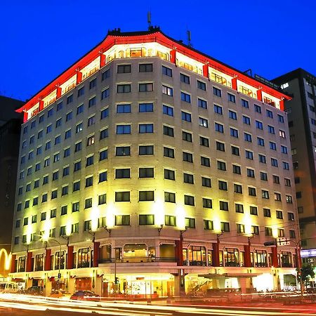 Leofoo Hotel Taipei Bagian luar foto